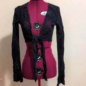 Black knit sleeves
